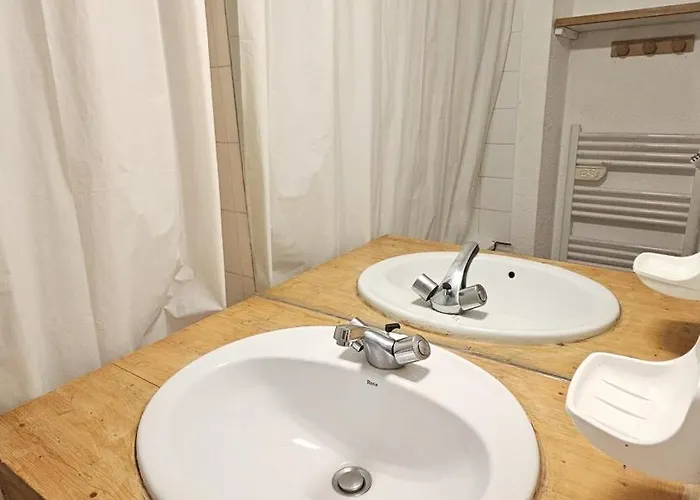 公寓 - Inout - 6 Beds Flat J-c3 *